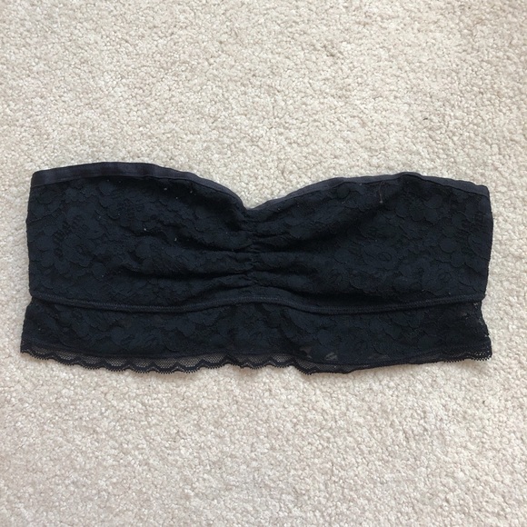 Black lace Aerie Bandeau with cinched center - Picture 1 of 4